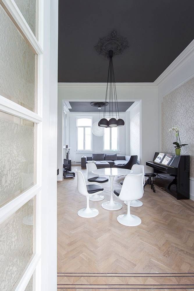 d042a3df5674bbfd2663aa331fdecbe3--colored-ceiling-dark-ceiling